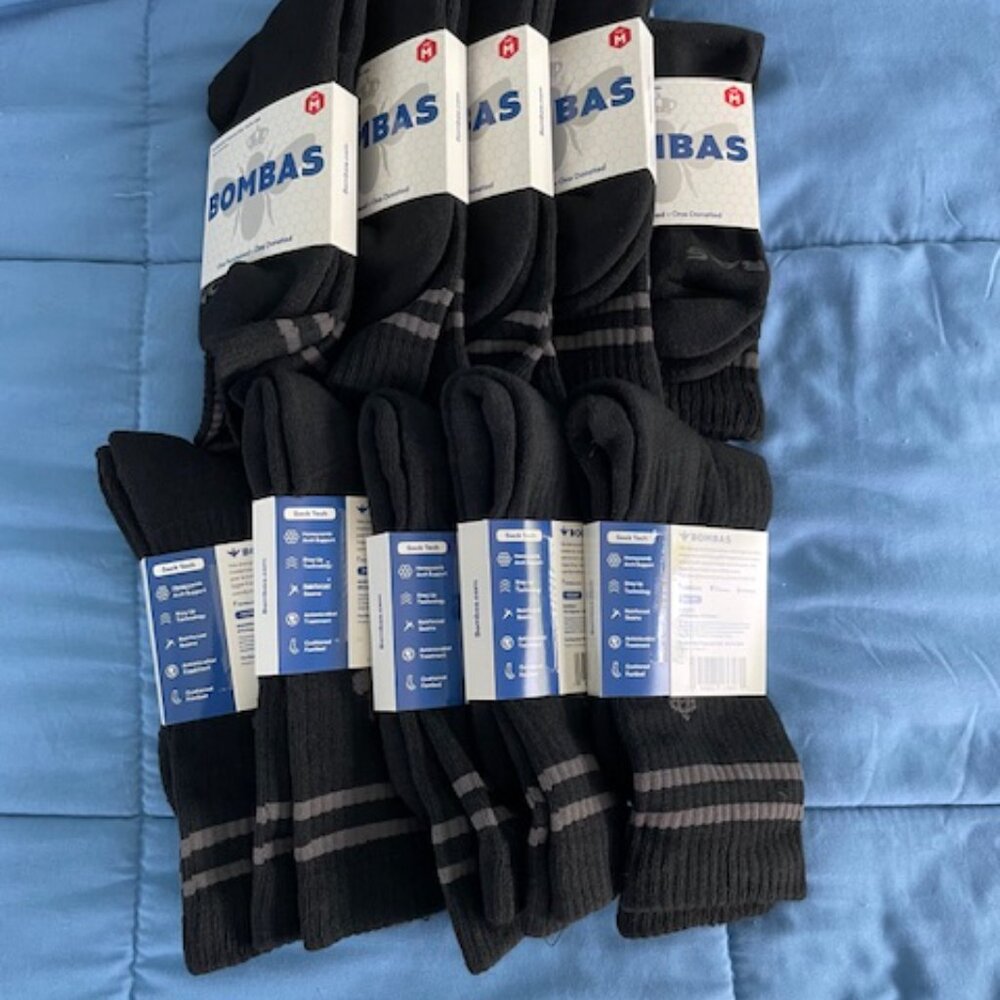 MEDIUM Bombas Socks x 10 pairs BUNDLE Half Calf Black NEW Womens ATHLETIC GOTH - Picture 2 of 10